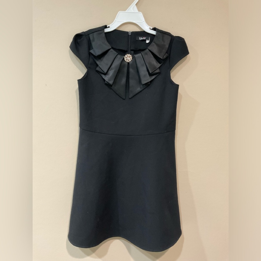 ☀️Girl’s Black Cotton Blend, Short Cap Sleeves, Designed Collar Dress, 7…